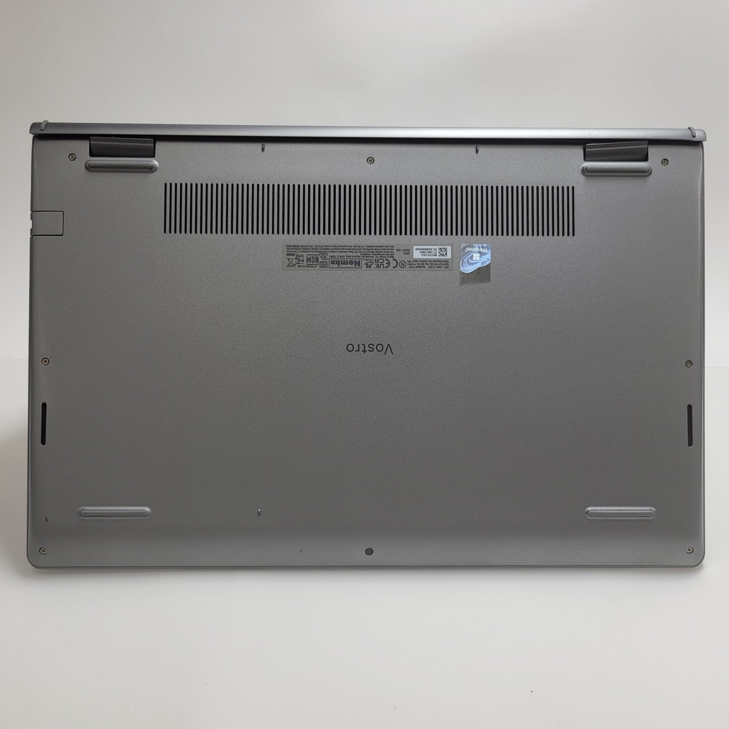 Dell Vostro 15 3530 15.6" i5-1335U 1.3GHz 16GB RAM 1TB SSD