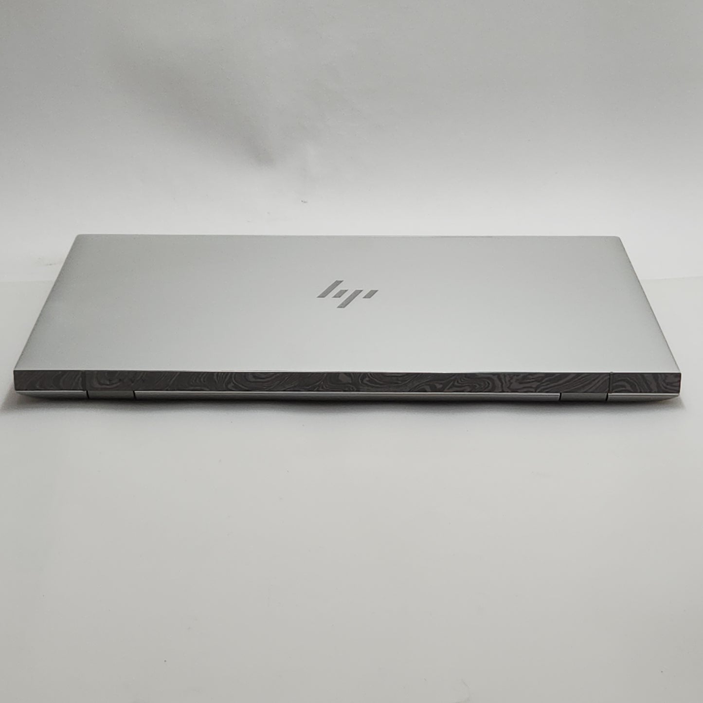 HP Envy 17t-bw000 17.3" i7-8550U 1.8GHz 12GB RAM 1TB HDD GeForce MX150