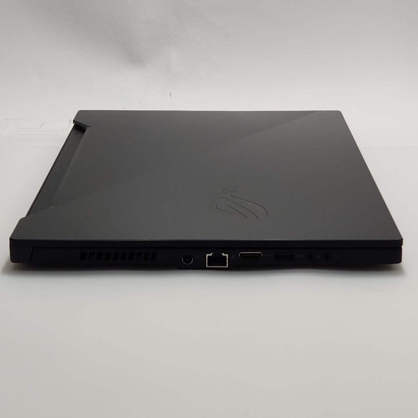 Asus ROG Zephyrus S15 GX502LXS-XS79 15.6" i7-10875H 2.3GHz 32GB RAM 1TB SSD GeForce RTX 2080 Super Max-Q
