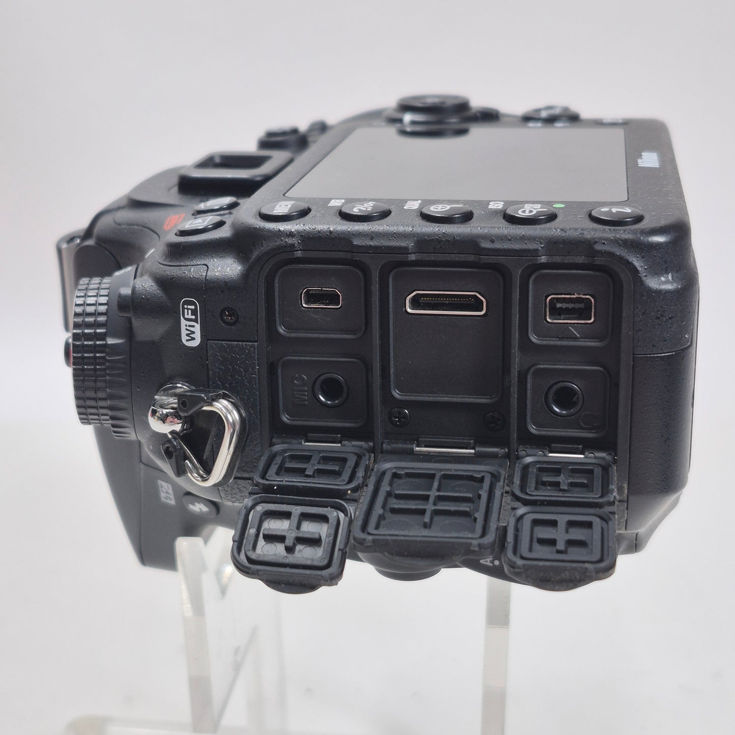 Nikon D7200 24.2MP DSLR Camera