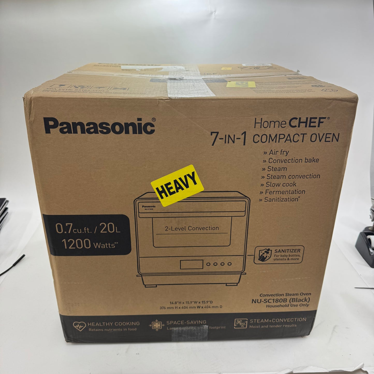 Panasonic HomeChef 7-in-1 Compact Oven .7 cu ft / NU-SC180B (Black)