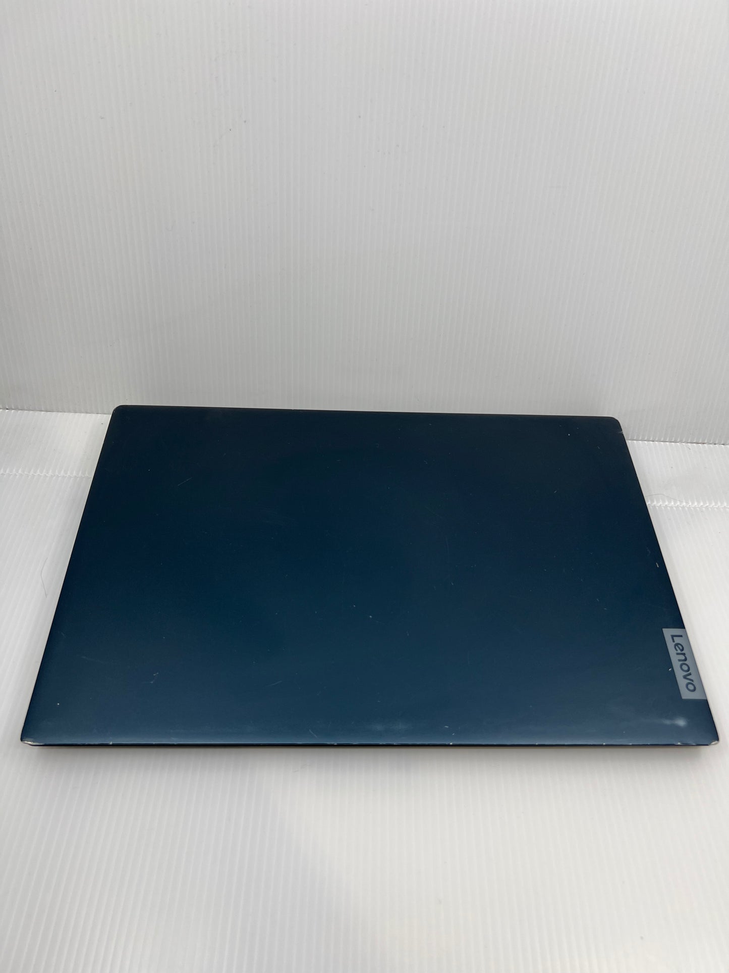Lenovo IdeaPad S340 15.6" i7-8565U 2.0GHz 8GB RAM 256GB SSD
