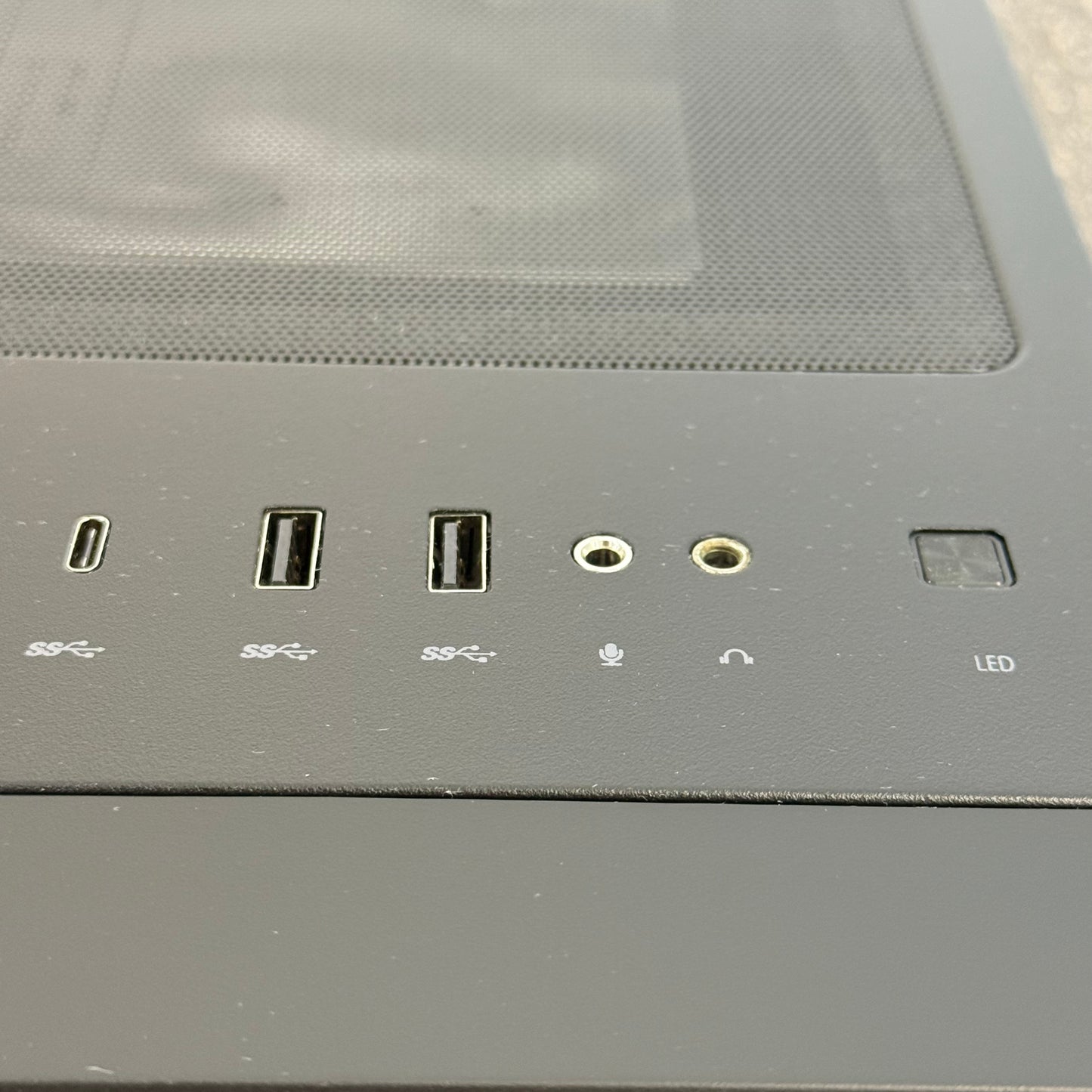MSI Custom PC i7-13700F 2.10GHz 32GB RAM 1TB MSI GeForce RTX 4070