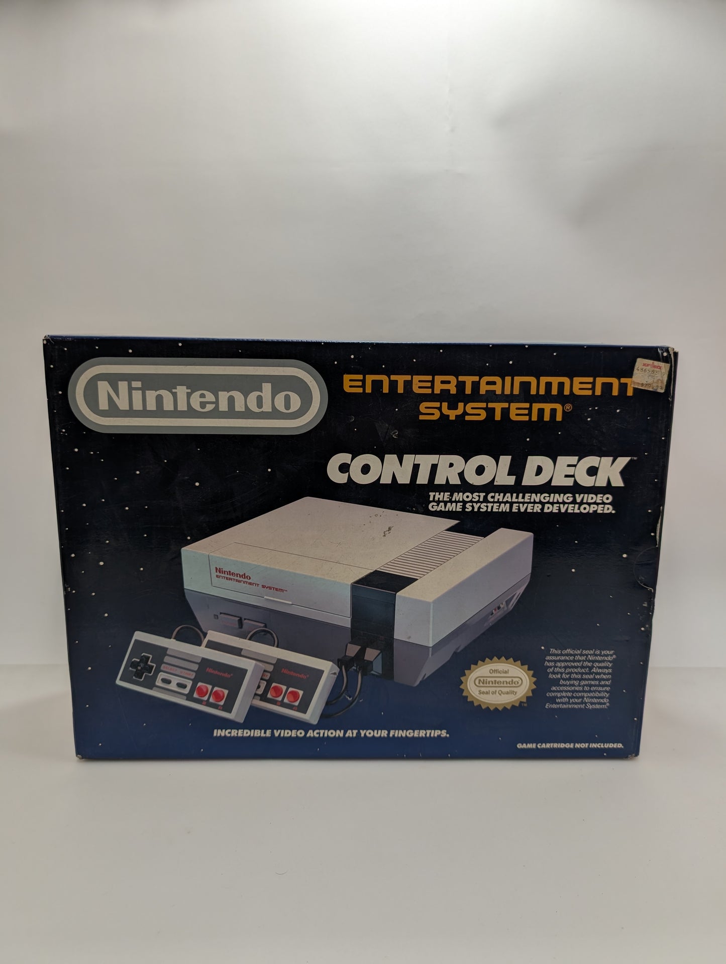 Nintendo Deluxe Set Gaming Console NES-001