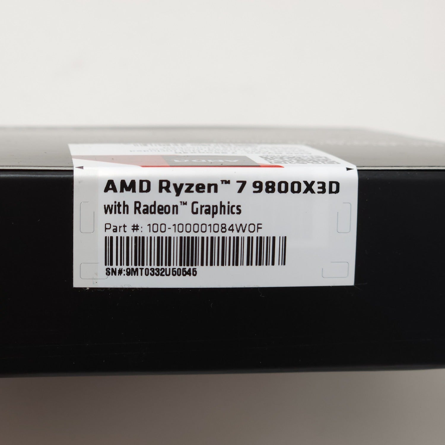New AMD Ryzen 7 9800X3D 4.70GHz 8 Core 100-100001084WOF 16 Thread