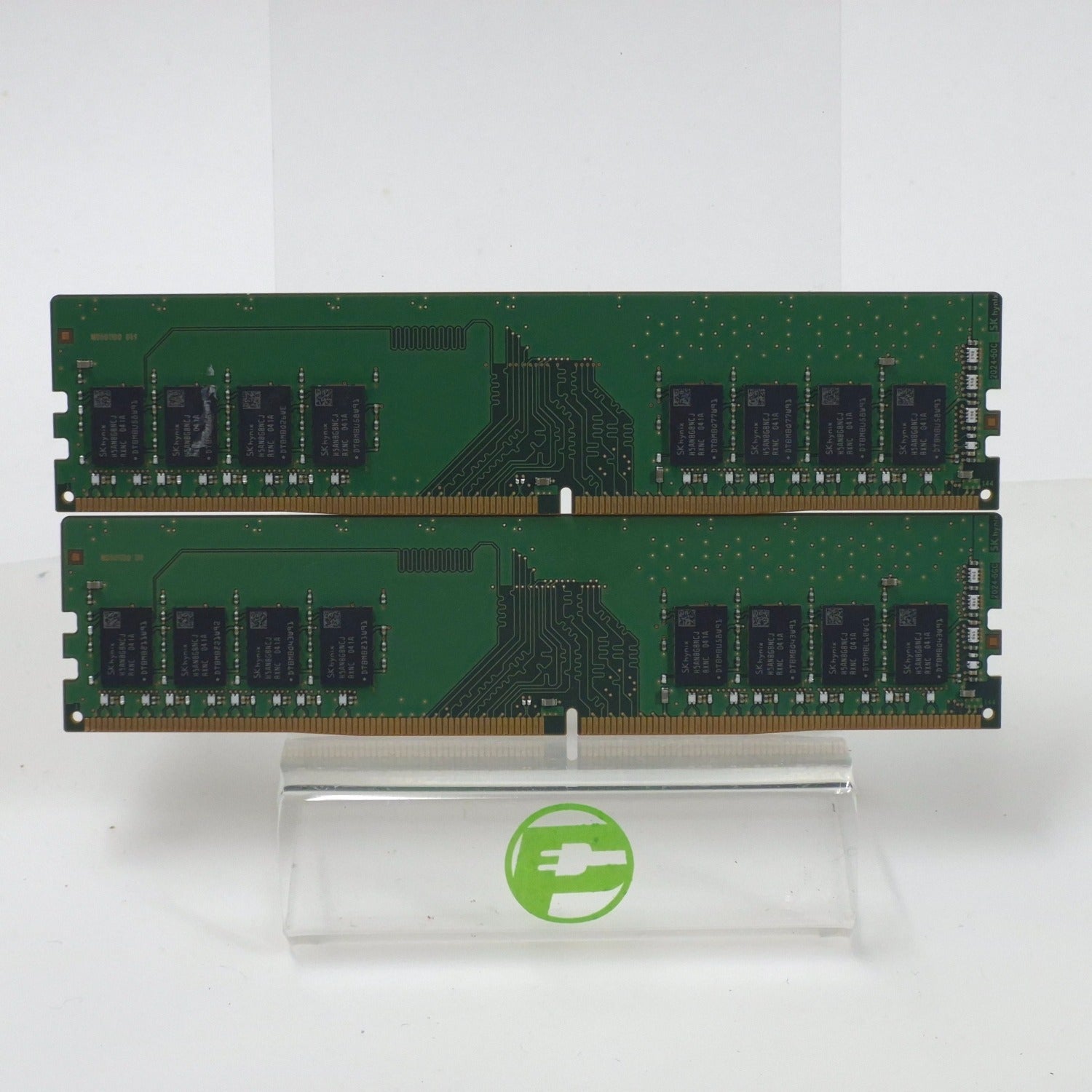 SK Hynix 32GB (4x8GB) RAM DDR4 3200MHz HMA81GU6CJR8N