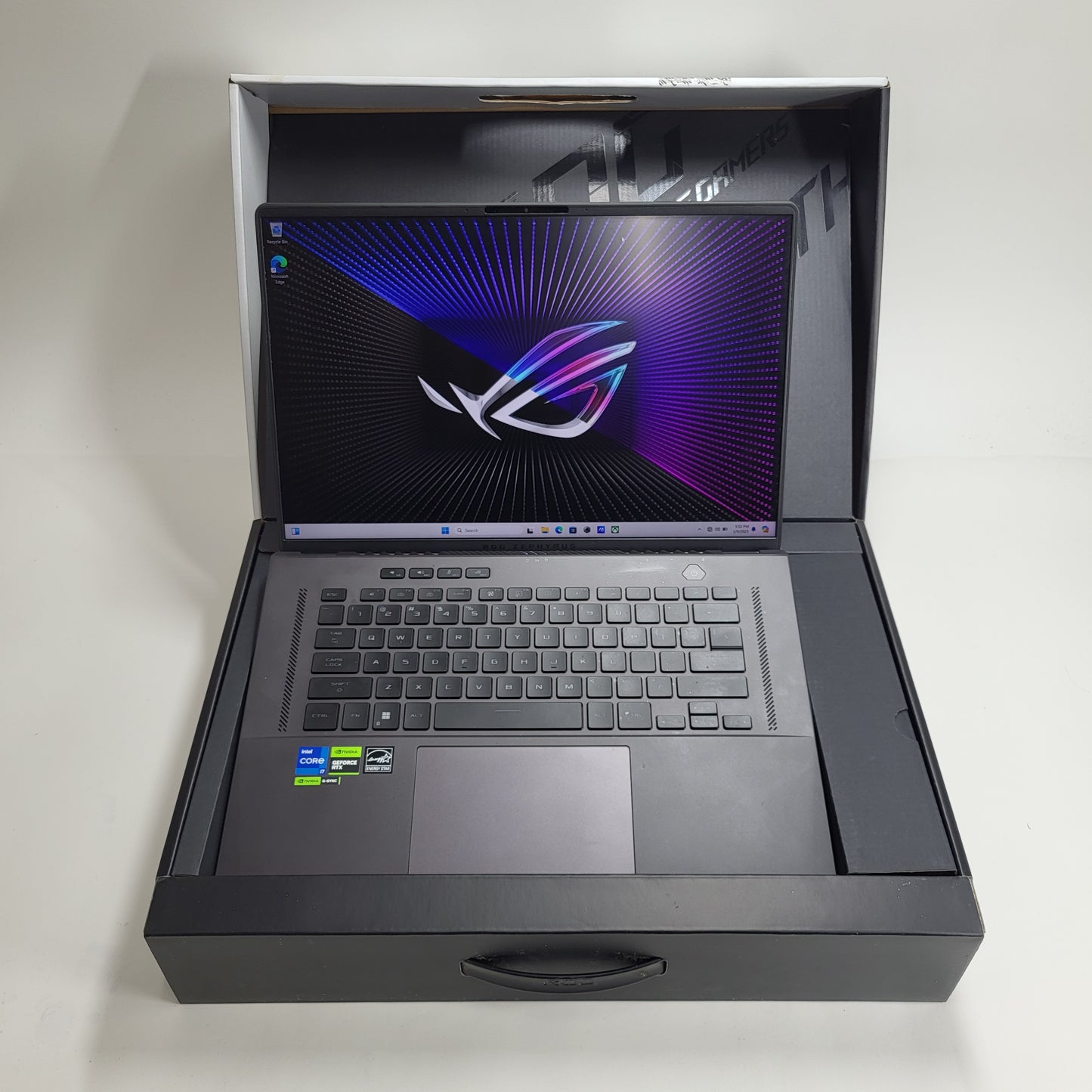 ASUS ROG Zephyr G16 GU603 16" i7-13620H 2.4GHz 16GB RAM 512GB NVME RTX 4060