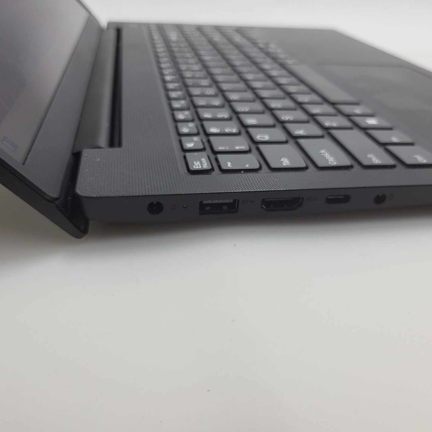 Lenovo V15 G4 ABP Ryzen 7 7730U CPU 40GB RAM 1TB SSD