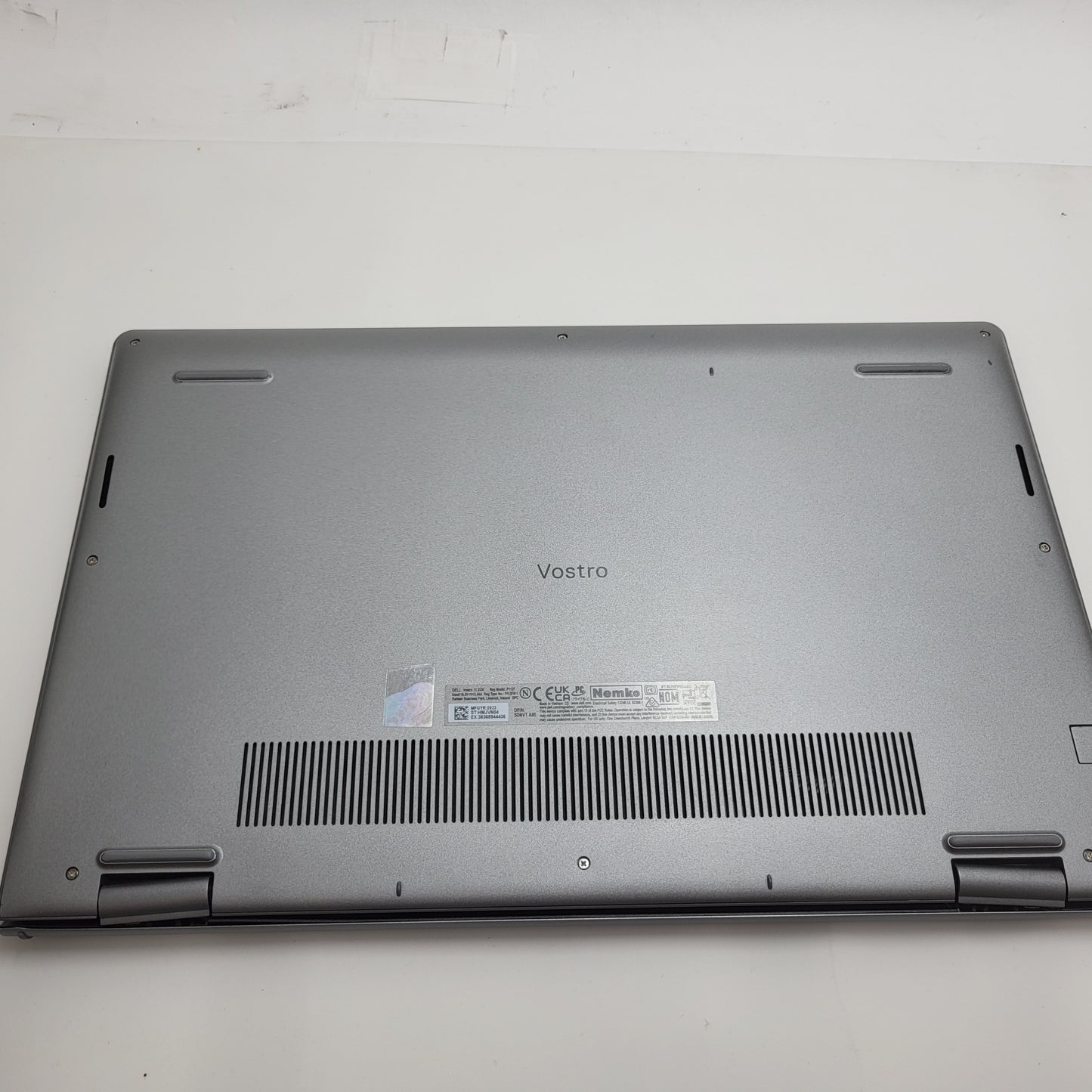 Dell Vostro 15 3530 15.6" i5-1335U 1.3GHz 16GB RAM 1TB SSD