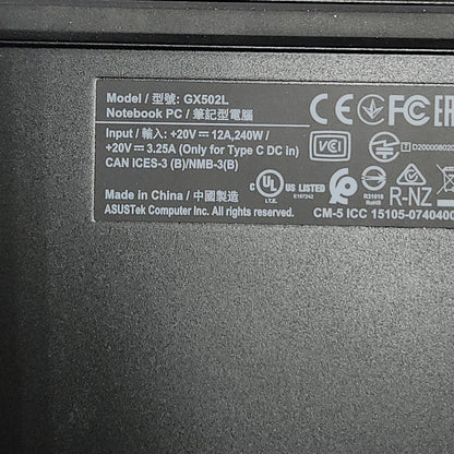Asus ROG Zephyrus S15 GX502LXS-XS79 15.6" i7-10875H 2.3GHz 32GB RAM 1TB SSD GeForce RTX 2080 Super Max-Q