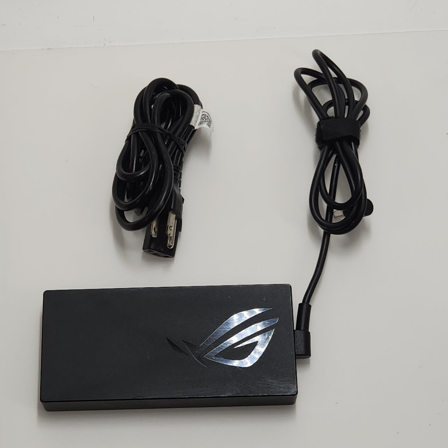 Asus ROG Zephyrus G14 14" Ryzen 9 7940HS 4.0GHz 32GB RAM 512GB SSD RTX 4060 