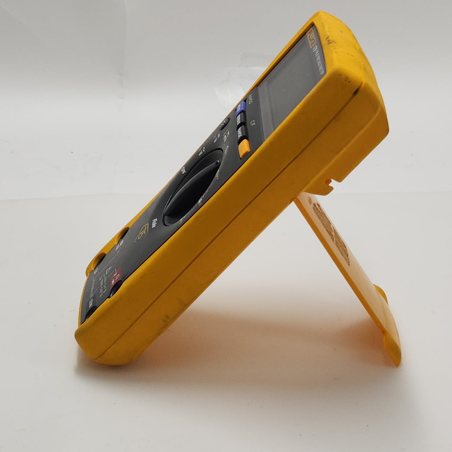 Fluke 179 True RMS Multimeter Handheld Digital Multimeter