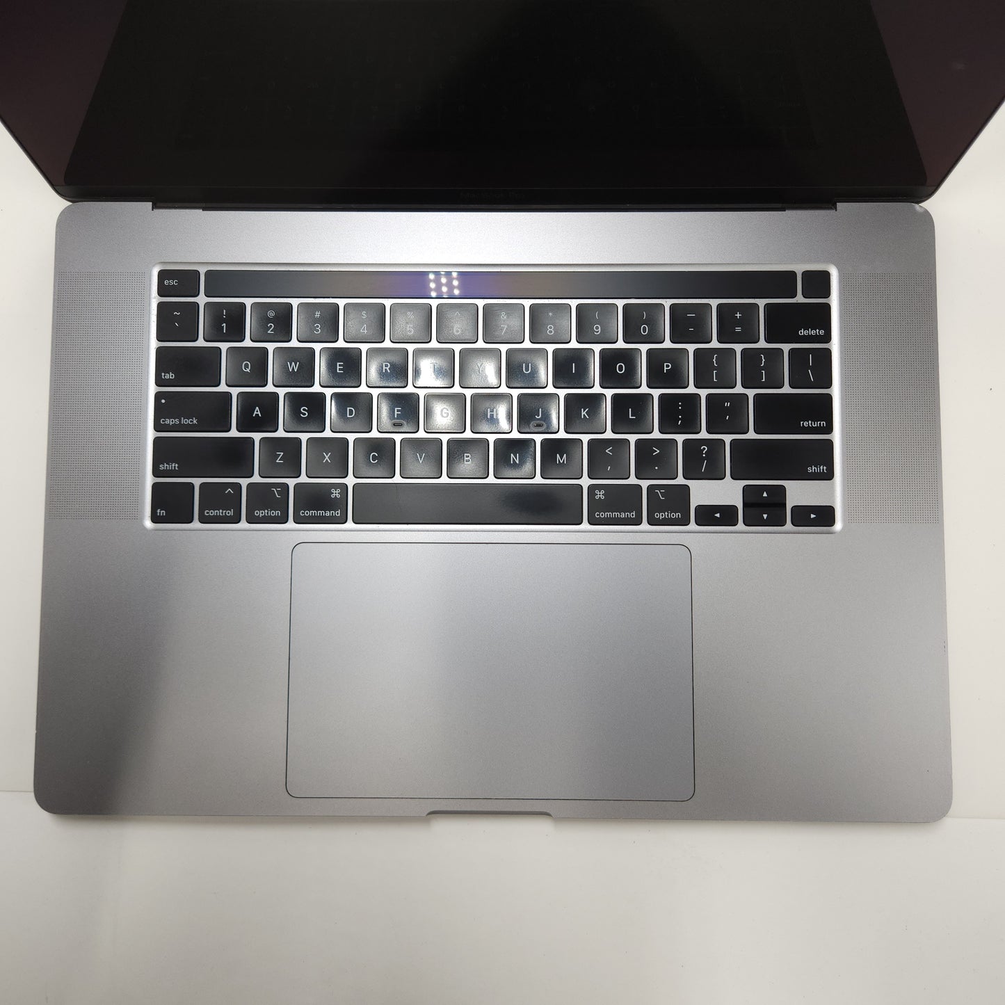 2019 Apple MacBook Pro 16" i7 32GB 1TB Space Gray Radeon Pro 5300M