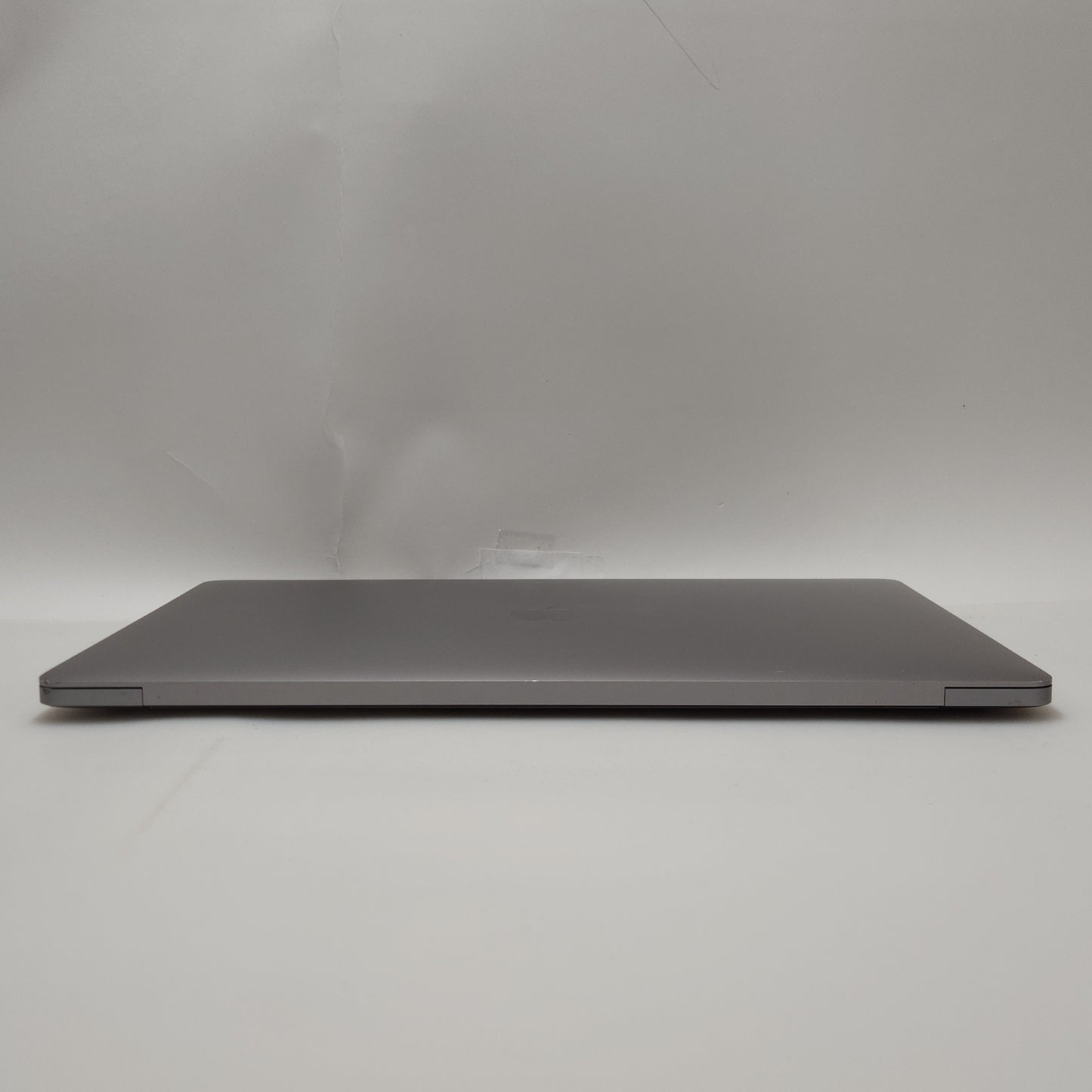 2019 Apple MacBook Pro 16" i7 32GB 1TB Space Gray Radeon Pro 5300M