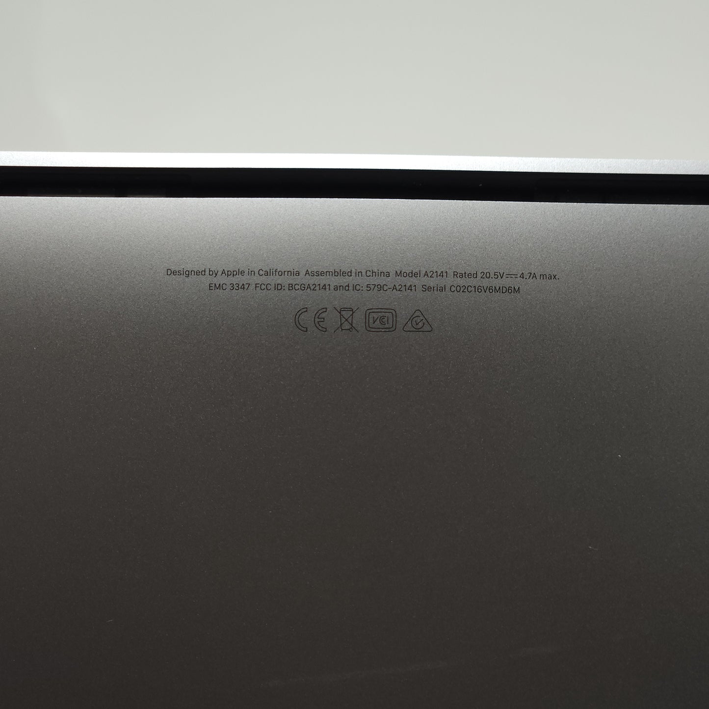 2019 Apple MacBook Pro 16" i7 32GB 1TB Space Gray Radeon Pro 5300M