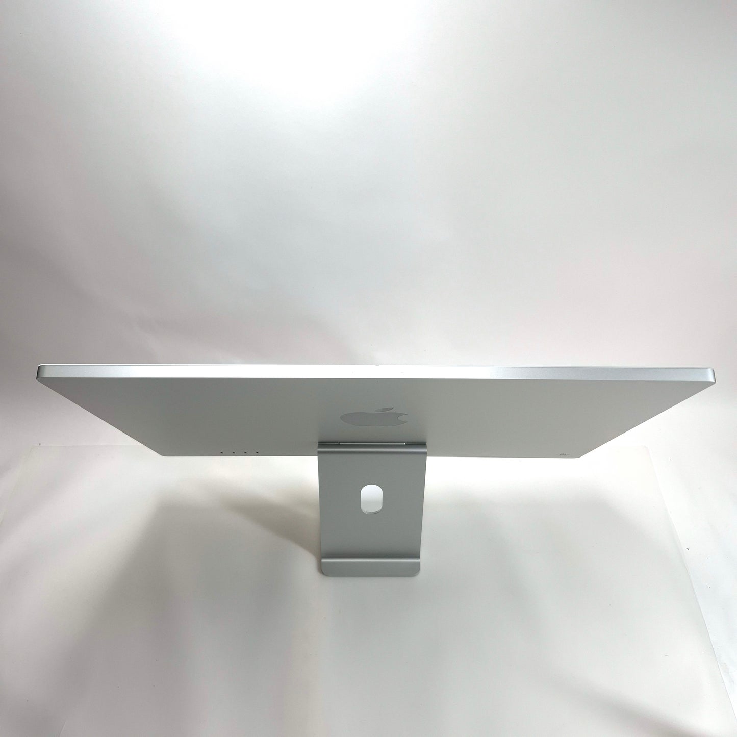 2021 Apple iMac 24" M1 7 Core 3.2GHz 8GB RAM 512GB SSD Silver Z131000LBLL/A