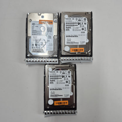 Lot of 3 - Cisco 2.5" 600GB 12G SAS SFF HDD 12Gbps UCS-HD600G15K12N