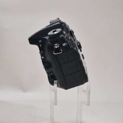 Nikon D7200 24.2MP DSLR Camera