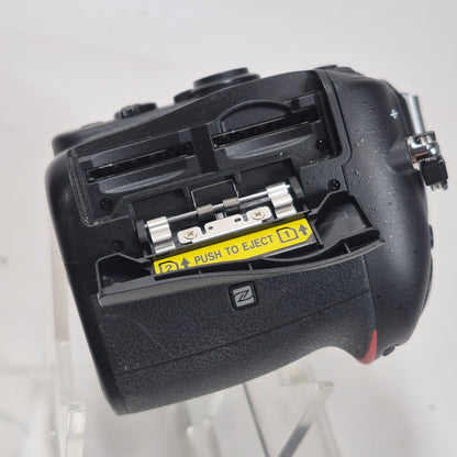 Nikon D7200 24.2MP DSLR Camera