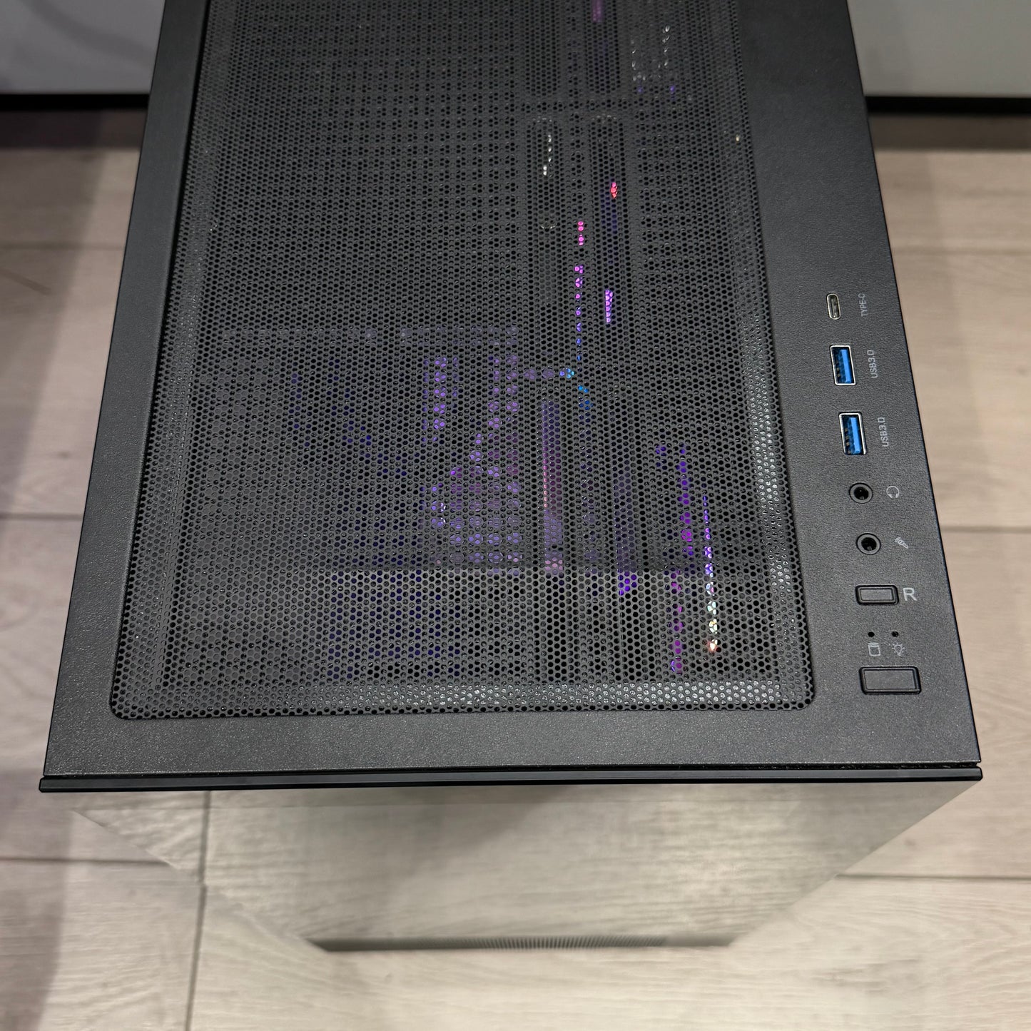 thermaltake Custom PC Ultra 7 265Kf 5.5GHZ 32GB RAM ZOTAC RTX 5070