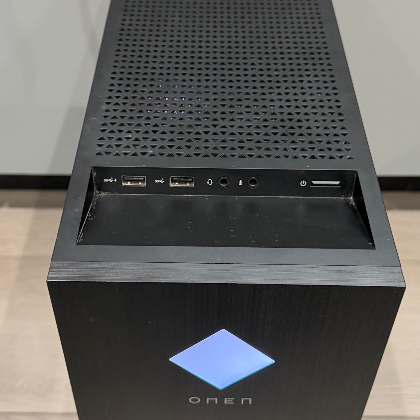 HP Omen PC i5-10400 3.20GHz 16GB RAM Nvidia GeForce GTX 1660 super