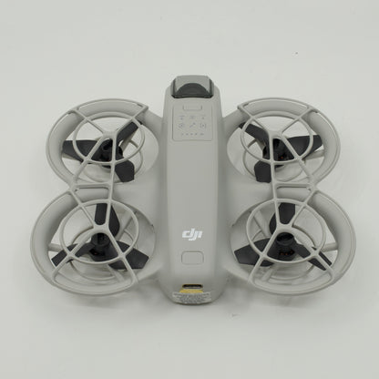 DJI Neo 4K Camera Drone DNIA0626 Fly More Combo