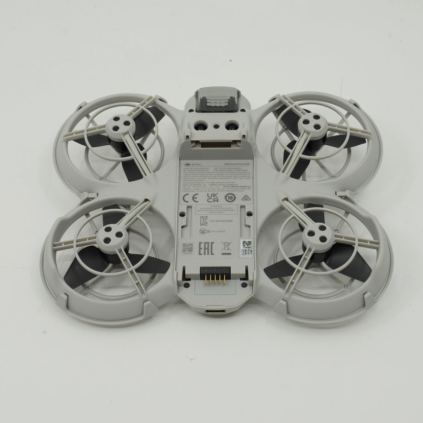 DJI Neo 4K Camera Drone DNIA0626 Fly More Combo