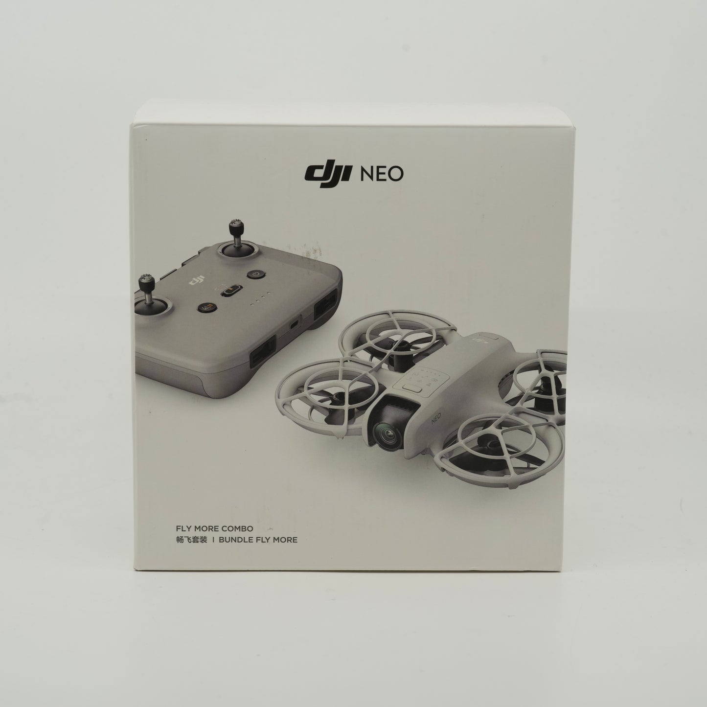 DJI Neo 4K Camera Drone DNIA0626 Fly More Combo