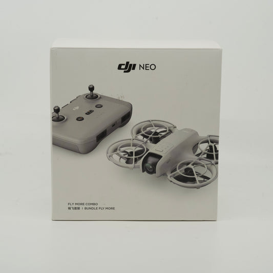 DJI Neo 4K Camera Drone DNIA0626 Fly More Combo
