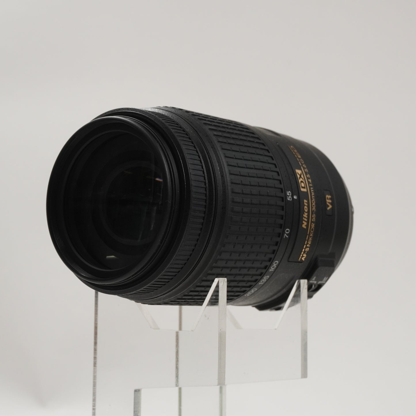 Nikon AF-S DX NIKKOR 55-300mm f/4.5-5.6 DX VR Zoom Lens,Auto & Manual Lens