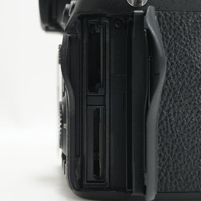 Sony Alpha A7 IV 33MP Full-Frame Mirrorless Digital Camera
