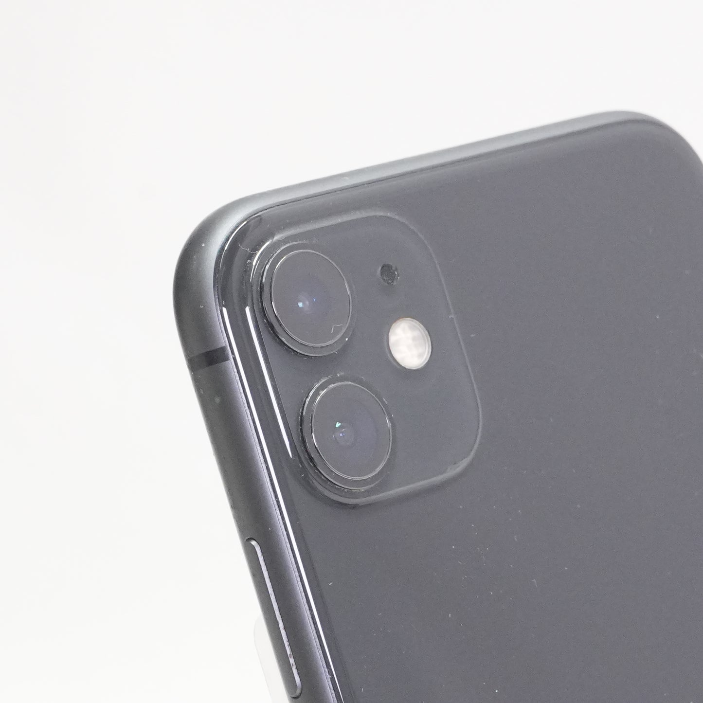 Factory Unlocked Apple iPhone 11 64GB Black MWJE2LL/A