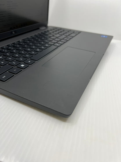 Dell Latitude 3540 15.6" i5-1335U 1.3GHz 8GB RAM 256GB SSD