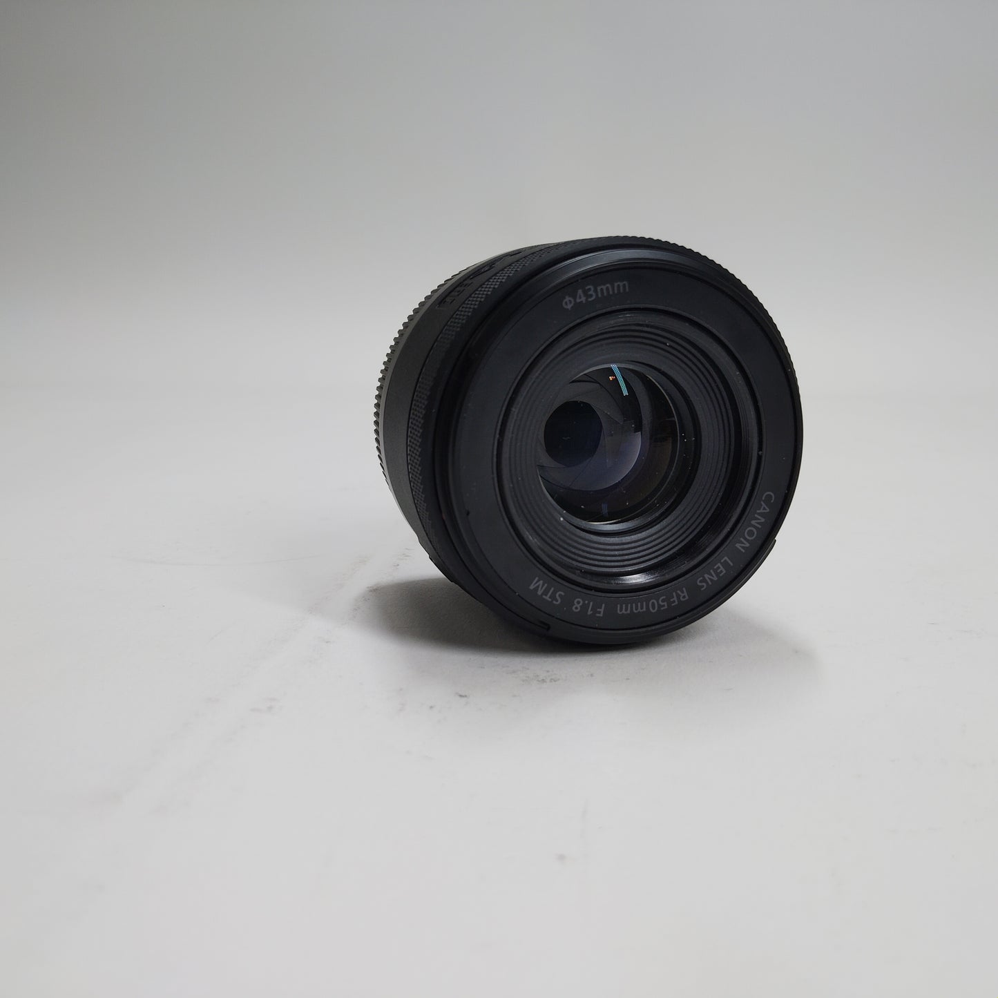 Canon RF Prime Lens 50mm f/1.8 STM