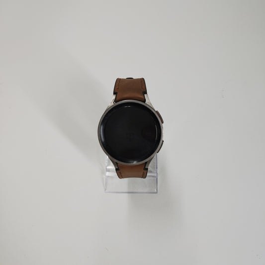 Unlocked Samsung Galaxy Watch5 Pro Aluminum SM-R925UZKAXAA