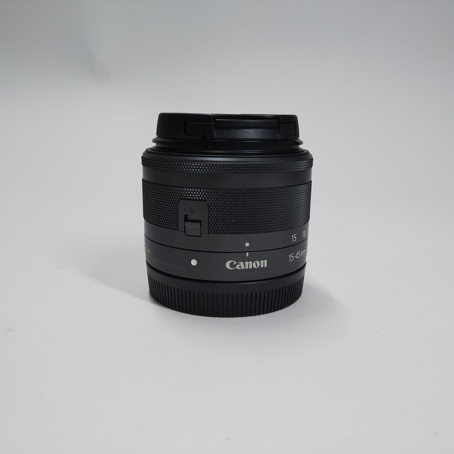 Canon EF-M Zoom Lens 15-45mm f/3.5-6.3 IS STM