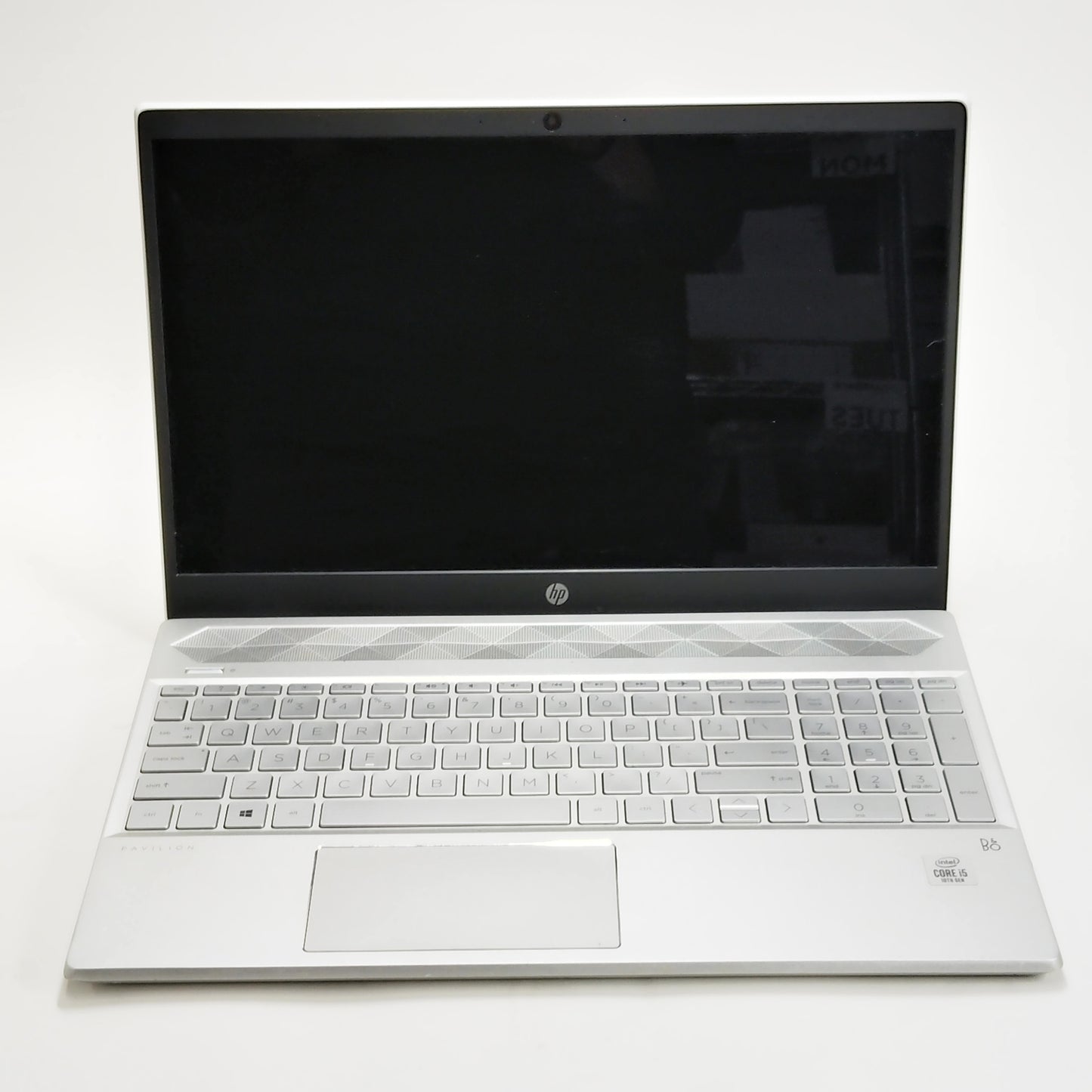 HP pavilions 15-cs3079nr 15.6" i5-1035G1 1.0GHz 8GB RAM 256GB SSD