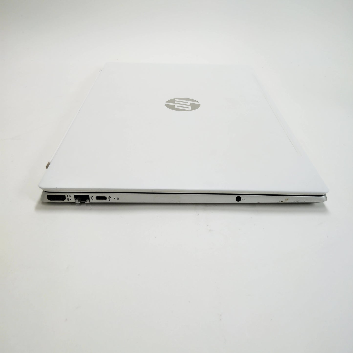 HP pavilions 15-cs3079nr 15.6" i5-1035G1 1.0GHz 8GB RAM 256GB SSD