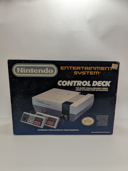 Nintendo Deluxe Set Gaming Console  NES-001